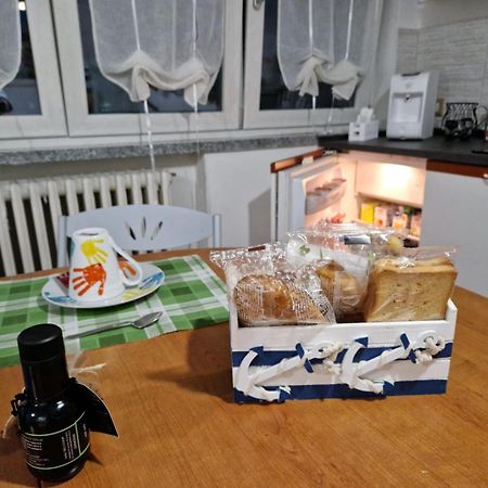 Casa Marx Bed & Breakfast Sedriano Exterior photo
